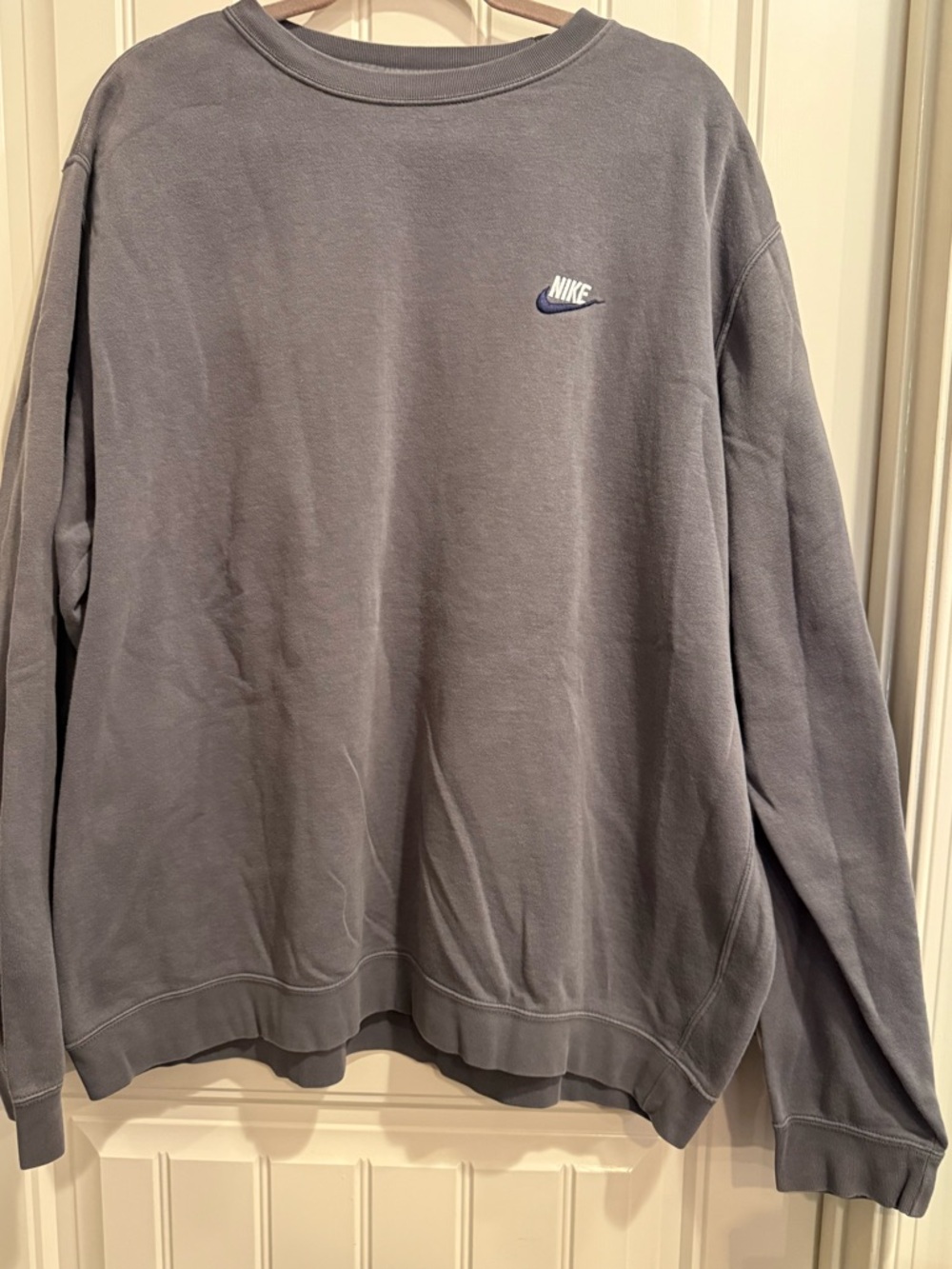 Nike Men’s Crewneck Sweatshirt - Gray